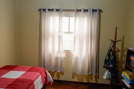 Quarto 2 de casa à venda com 4 quartos, 204m² em Km 18, Osasco