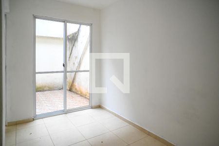 Sala de casa para alugar com 1 quarto, 75m² em Vila Moraes, São Paulo
