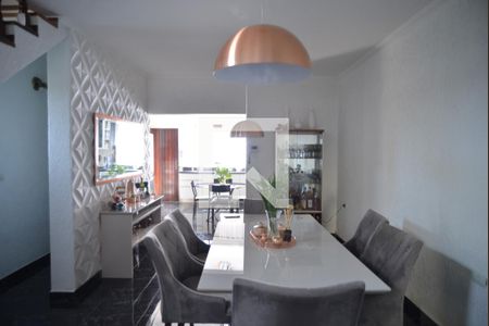 Sala de casa à venda com 5 quartos, 320m² em Vila Sao Pedro, Santo André