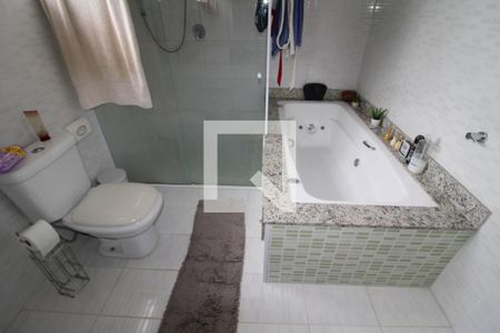 Quarto 1 - Banheiro de casa à venda com 3 quartos, 252m² em Santana, São Paulo