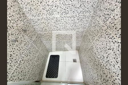 Banheiro da suíte de apartamento à venda com 2 quartos, 65m² em Botafogo, Rio de Janeiro