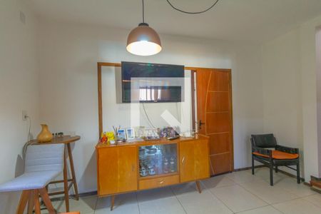 Sala 3 de casa para alugar com 3 quartos, 253m² em São José, Canoas
