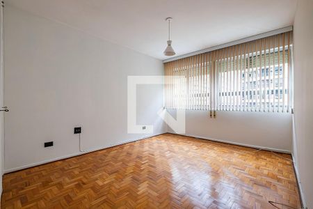 Suíte de apartamento para alugar com 3 quartos, 120m² em Jardim Paulista, São Paulo