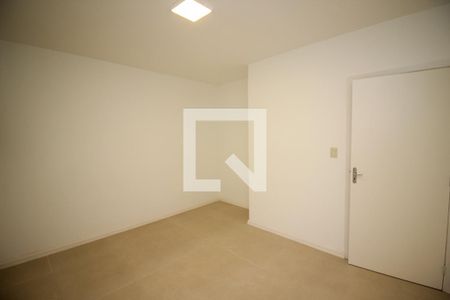 Quarto 1 de apartamento à venda com 2 quartos, 59m² em Santo Antônio, Porto Alegre