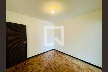 Quarto 2 de casa à venda com 4 quartos, 150m² em Jardim Aida, Guarulhos