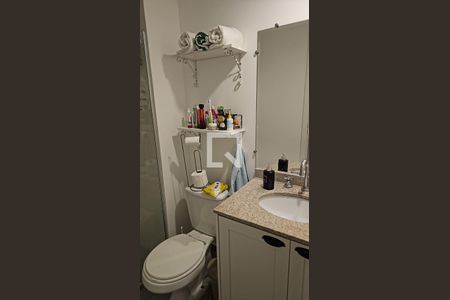 Banheiro de apartamento à venda com 1 quarto, 26m² em Pinheiros, São Paulo