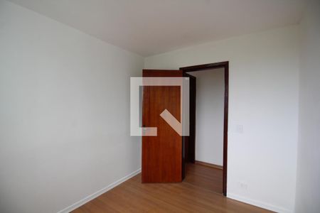 Quarto 1 de apartamento para alugar com 2 quartos, 48m² em Jacarepaguá, Rio de Janeiro