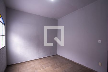 Quarto 2 de casa para alugar com 2 quartos, 140m² em Raul Veiga, São Gonçalo