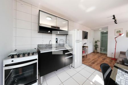 Sala/Cozinha de apartamento à venda com 1 quarto, 32m² em Vila Granada, São Paulo