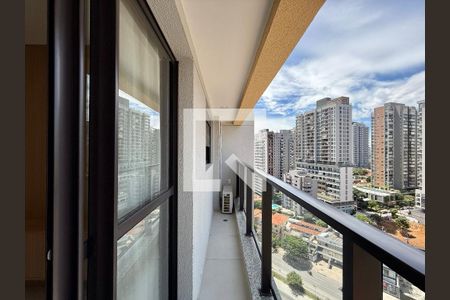 Sacada de apartamento à venda com 1 quarto, 31m² em Jardim das Acacias, São Paulo
