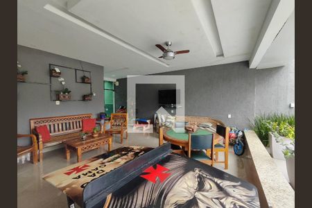 Área externa de casa de condomínio para alugar com 4 quartos, 320m² em Barra da Tijuca, Rio de Janeiro