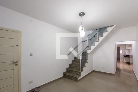 Sala de casa à venda com 4 quartos, 128m² em Jardim Penha, São Paulo