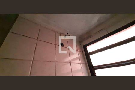 Banheiro de apartamento à venda com 2 quartos, 45m² em Conceicao, Osasco