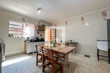 Cozinha de casa à venda com 3 quartos, 161m² em Vila Portuguesa, São Paulo