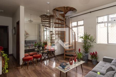 Sala de apartamento para alugar com 3 quartos, 140m² em Santa Amélia , Belo Horizonte