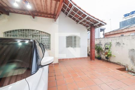 Garagem de casa à venda com 2 quartos, 88m² em Jardim Lageado, São Paulo