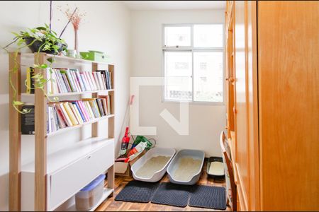 Quarto 2 de apartamento para alugar com 3 quartos, 70m² em Grajaú, Belo Horizonte