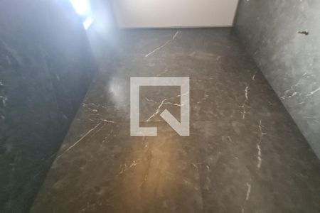 Banheiro social dos quartos de casa à venda com 3 quartos, 125m² em Jardim Paraventi, Guarulhos
