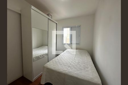 Quarto 2 de apartamento à venda com 3 quartos, 85m² em Jardim Tupanci, Barueri