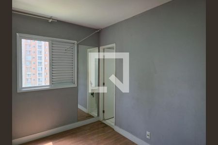 Suíte  de apartamento à venda com 2 quartos, 54m² em Jardim Flor da Montanha, Guarulhos