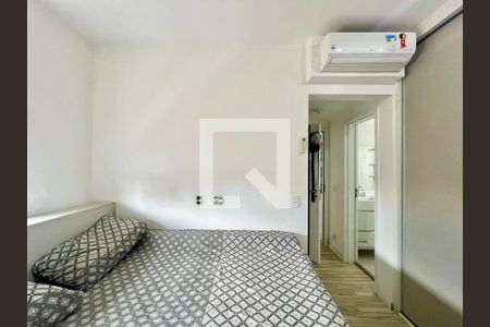 Suíte de apartamento à venda com 3 quartos, 76m² em Vila Joao Jorge, Campinas