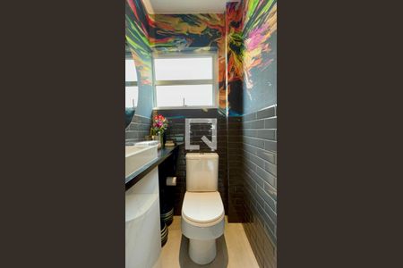 Lavabo de apartamento à venda com 3 quartos, 130m² em Jardim Paulista, São Paulo