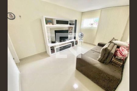 Casa à venda com 3 quartos, 200m² em Vargem Grande, Rio de Janeiro