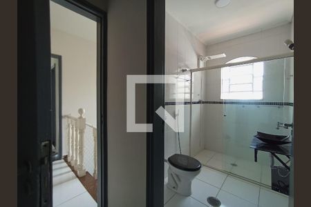 Banheiro da Suíte 1 de casa para alugar com 2 quartos, 156m² em Vila Jaguara, São Paulo