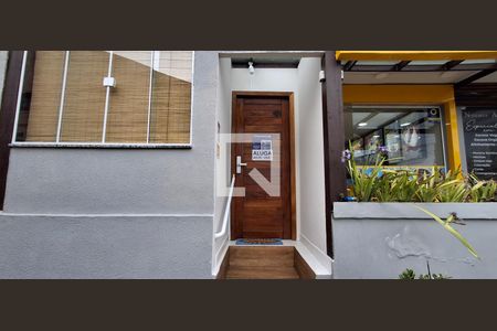 Fachada de apartamento para alugar com 1 quarto, 40m² em Morro das Pedras, Florianópolis