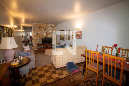 Sala / Sala de Jantar de casa à venda com 3 quartos, 252m² em Jardim das Acacias, São Paulo