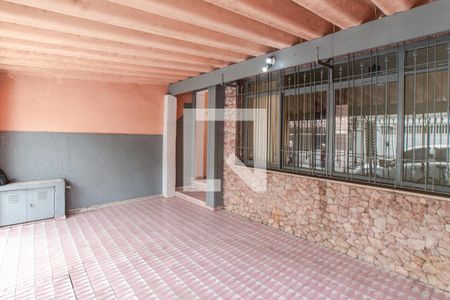 Garagem de casa para alugar com 3 quartos, 100m² em Vila Constança, São Paulo
