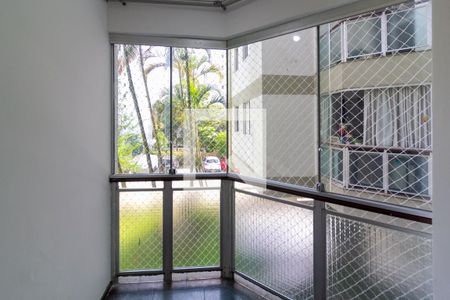 Varanda Sala de apartamento à venda com 2 quartos, 72m² em Jardim Industrial, São Paulo