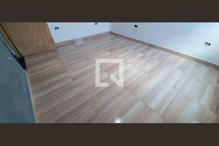 Quarto de casa à venda com 2 quartos, 110m² em Veloso, Osasco