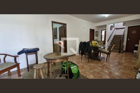 Casa à venda com 4 quartos, 249m² em Industrial, Lagoa Santa