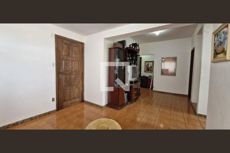 Casa à venda com 4 quartos, 249m² em Industrial, Lagoa Santa