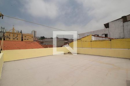 Área externa de casa para alugar com 2 quartos, 90m² em Jardim Dourado, Guarulhos
