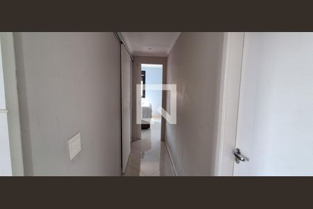 Corredor  de apartamento à venda com 2 quartos, 84m² em Vila Anita, São Bernardo do Campo