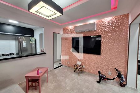 Sala de casa para alugar com 3 quartos, 159m² em Vila Centenario, Duque de Caxias