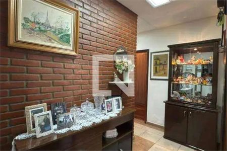 Casa à venda com 3 quartos, 150m² em Vila Ema, São Paulo