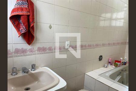 Casa à venda com 3 quartos, 272m² em Vila Santa Isabel, São Paulo