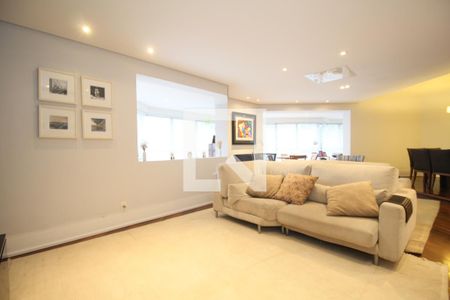 Apartamento à venda com 4 quartos, 241m² em Vila Suzana, São Paulo