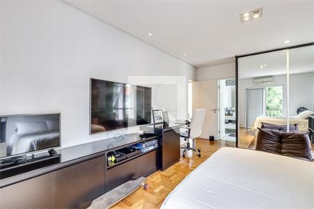 Casa de Condomínio à venda com 3 quartos, 336m² em Brooklin, São Paulo