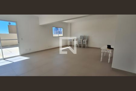 Sala de apartamento para alugar com 2 quartos, 53m² em Parque Industriario, Santo André
