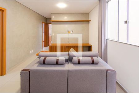 Sala de apartamento para alugar com 2 quartos, 95m² em Barroca, Belo Horizonte