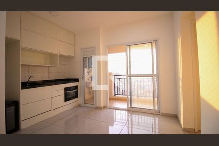 Sala/Cozinha de apartamento para alugar com 2 quartos, 40m² em Vila Tolstoi, São Paulo