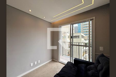 Sala  de apartamento à venda com 1 quarto, 28m² em Campo Belo, São Paulo