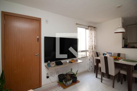 Sala de apartamento para alugar com 2 quartos, 43m² em Água Chata, Guarulhos
