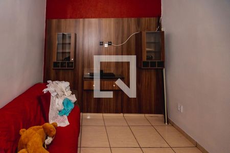 Casa para alugar com 3 quartos, 80m² em Lagoa (justinópolis), Ribeirão das Neves