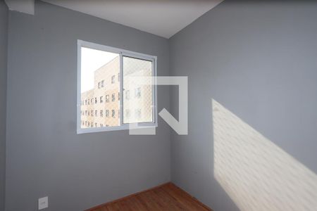 Quarto 2 de apartamento para alugar com 2 quartos, 40m² em Vila Ema, São Paulo