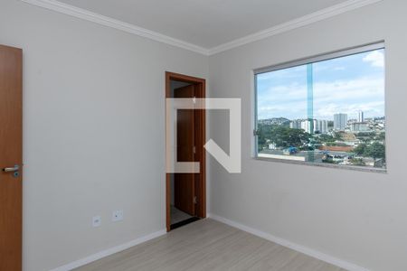 Suíte de apartamento para alugar com 2 quartos, 70m² em Piratininga, Belo Horizonte